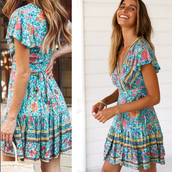 🎉 5⭐️RATED Boho FLORAL DRESS - Picture 3 of 8